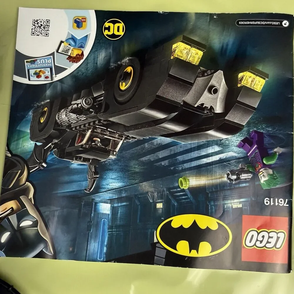 LEGO Super Heroes Batmobile Pursuit of The Joker 76119 Manual INCOMPLETE